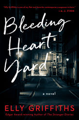 Bleeding Heart Yard - 15 Nov 2022