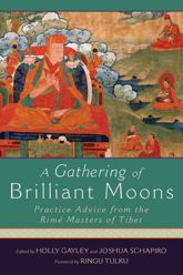 A Gathering of Brilliant Moons - 31 Oct 2017
